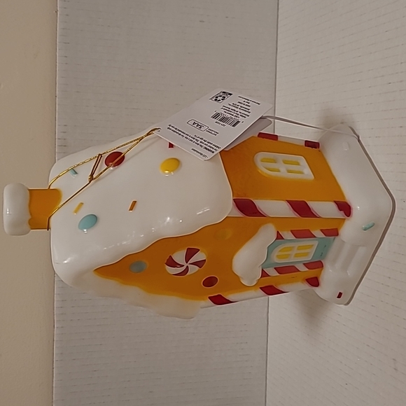 NWT Holiday Time Gingerbread House Blow Mold - Picture 6 of 15
